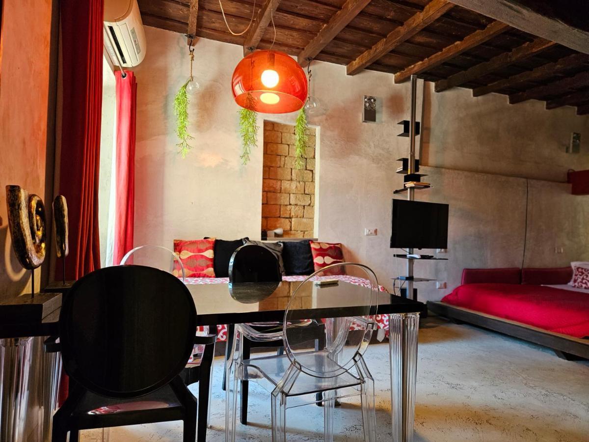 Vm Siro Comi Appartement Pavia Buitenkant foto